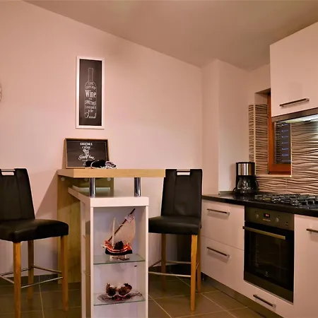 With A Parking Space - 15410 Apartment