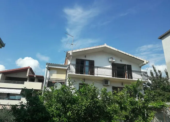 With A Parking Space - 15410 Apartamento Split