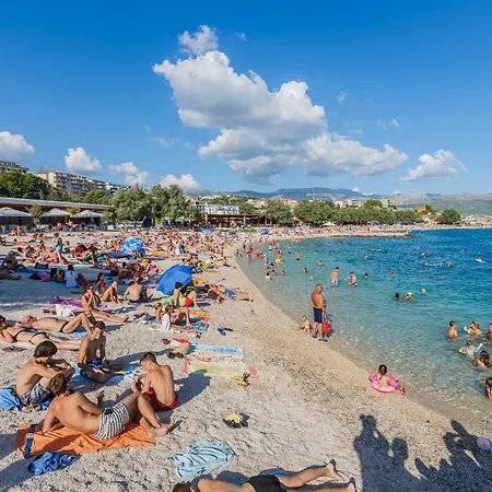 With A Parking Space - 15410