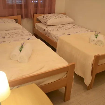 With A Parking Space - 15410 *