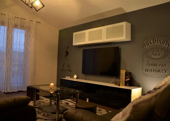 Διαμέρισμα With A Parking Space - 15410